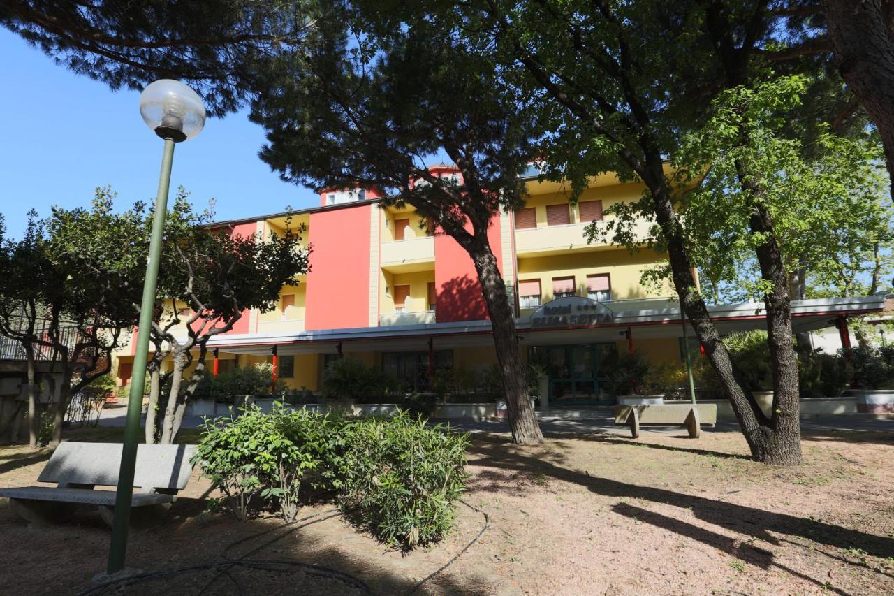 Elisabetta Hotel Cesenatico Kültér fotó